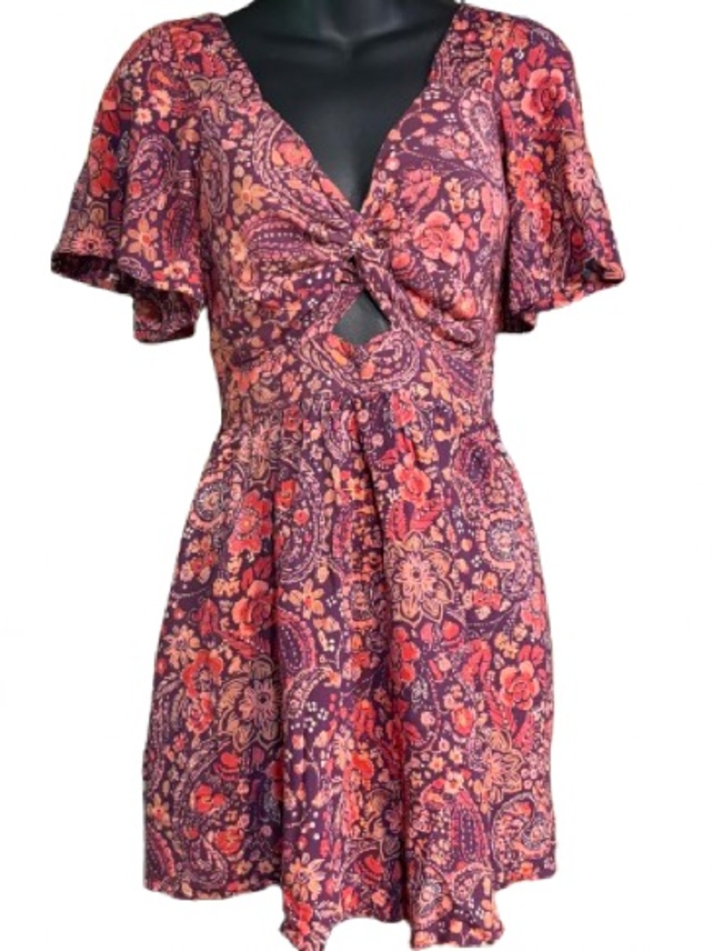 Angie Women's Twist Front Peekaboo Cutout Sleeve Dress berry paisley floral